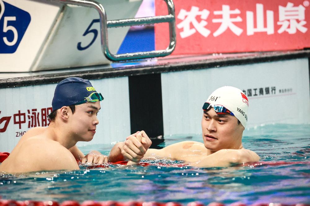 更是各地冰